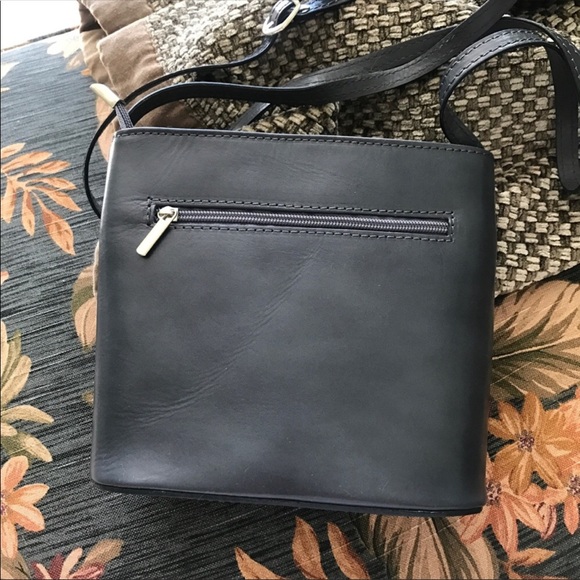 VERA PELLE Italian Leather Crossbody EUC! - Picture 3 of 8